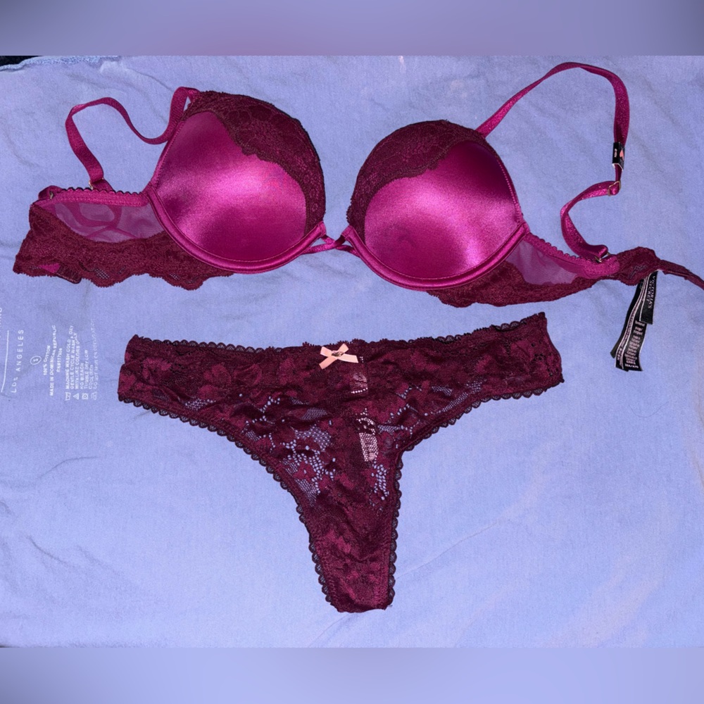 NWT Victorias Secret Bombshell Burgundy Lingerie Set
